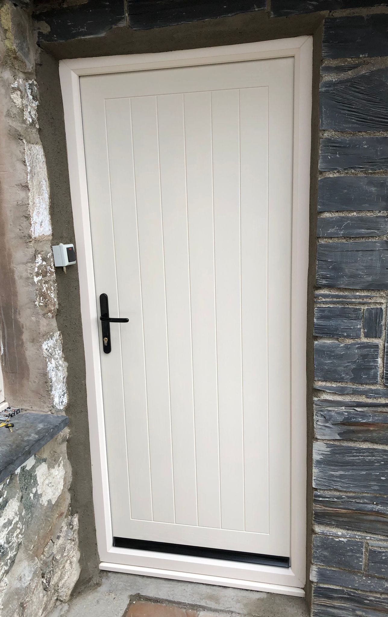 composite door installation north wales